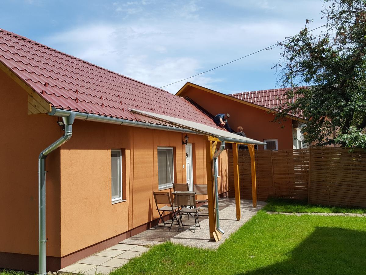 Hôtel Deak Vendeghaz Apartman à Hajdúszoboszló Extérieur photo